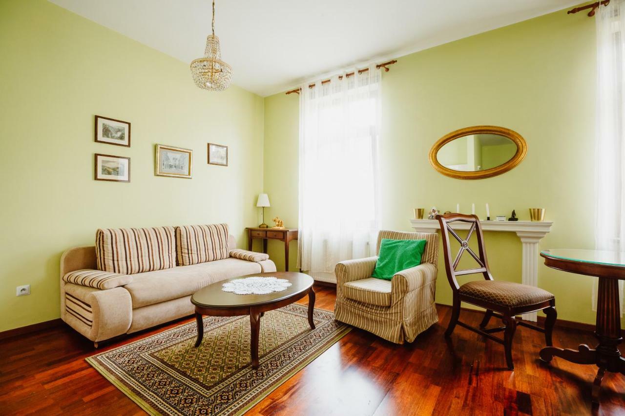100% Cracovian Traditional Apartment Exteriör bild